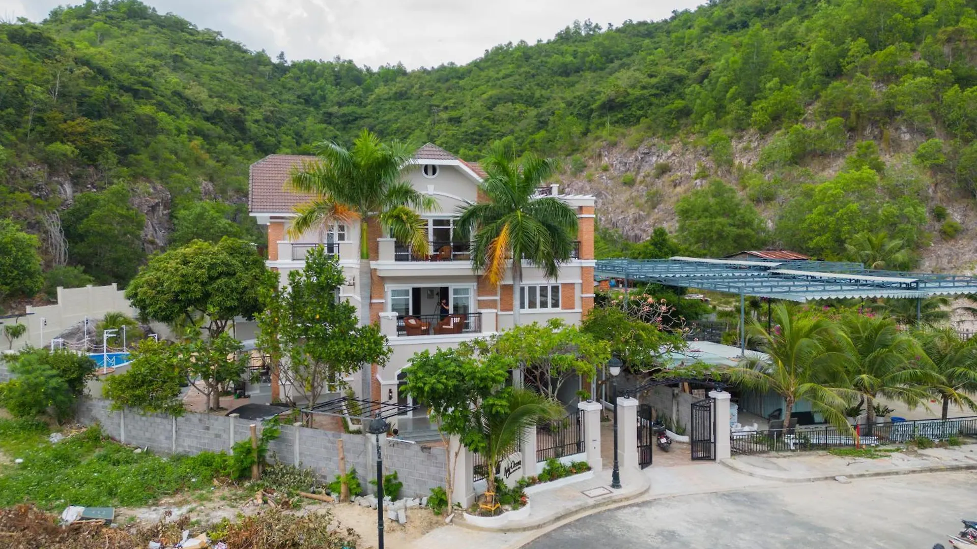 נה טראנג Benzen Villa וייטנאם