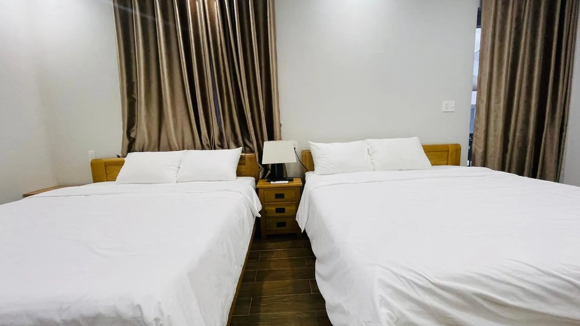 נה טראנג Benzen Villa וייטנאם